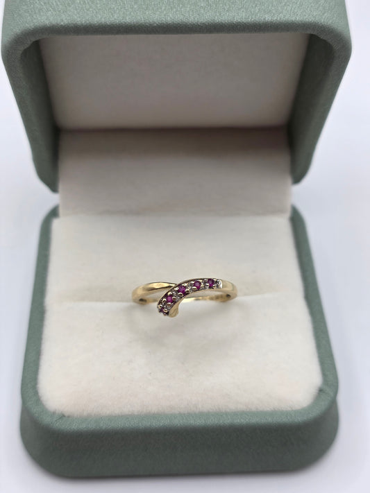 9ct gold ruby and diamond ring