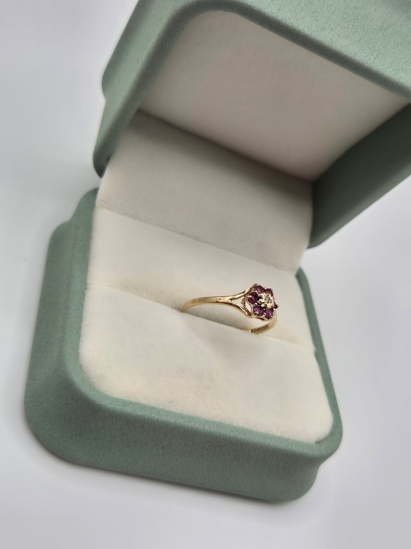 9ct gold ruby and diamond ring