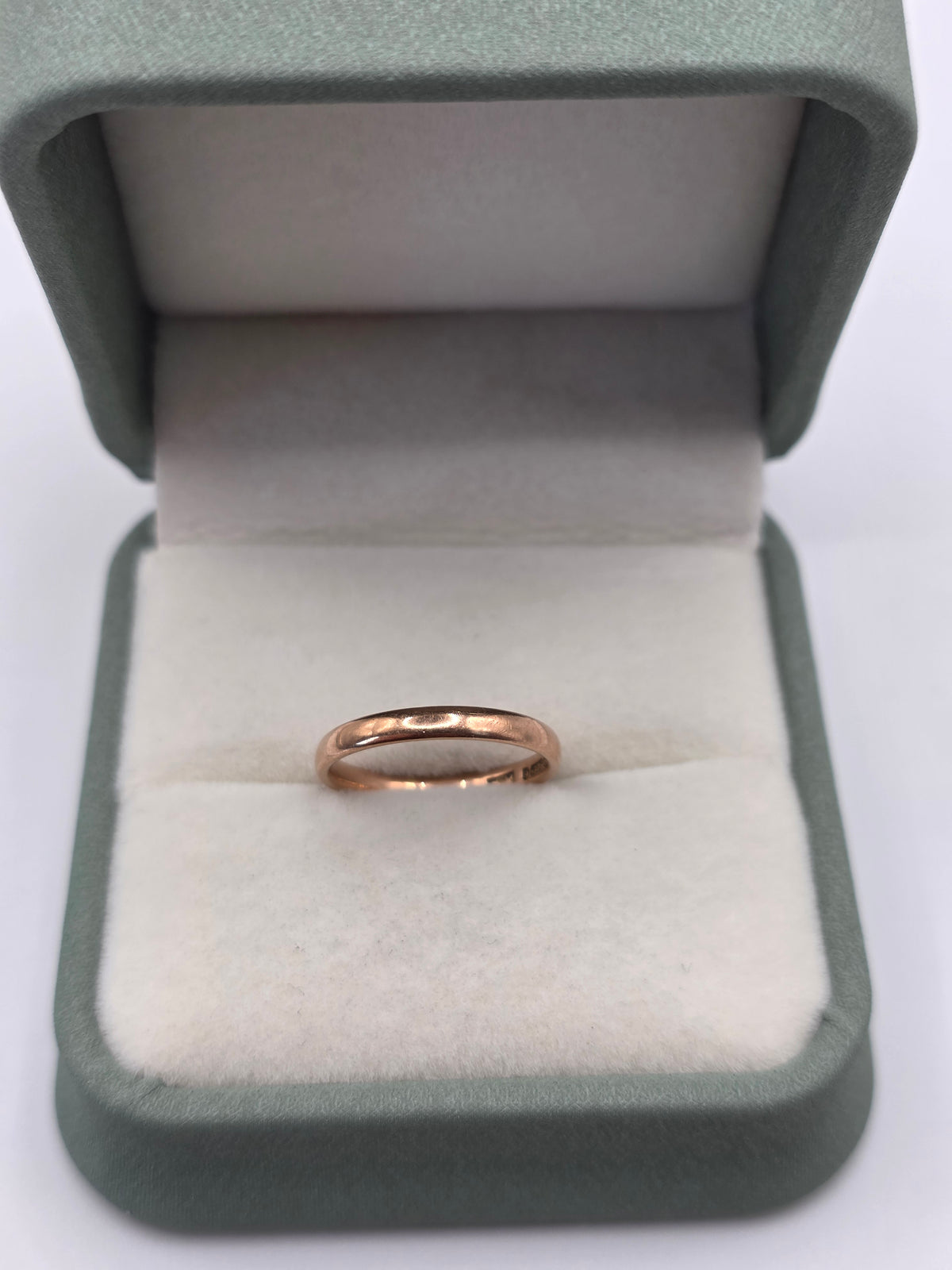 Vintage 9ct rose gold band ring