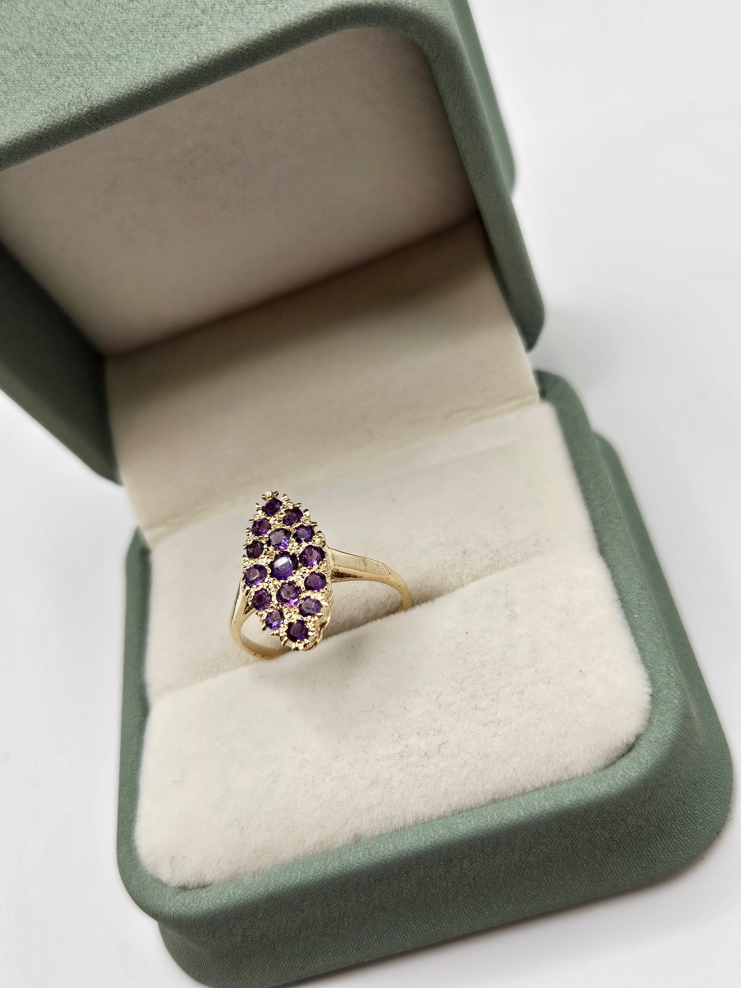 9ct gold amethyst navette ring