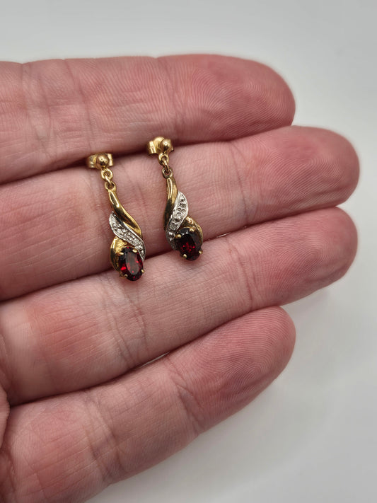 9ct gold garnet and diamond earrings