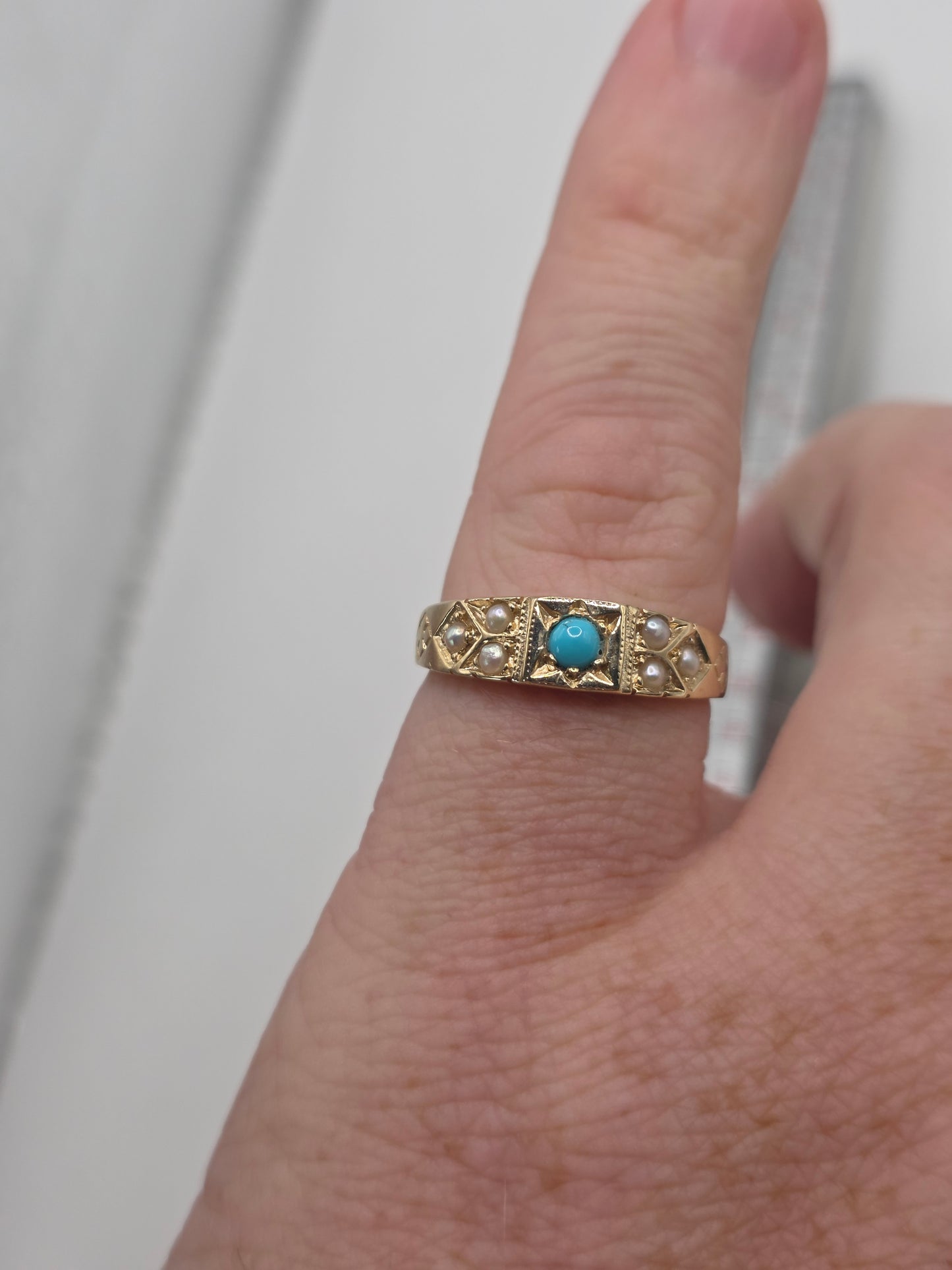 9ct gold turquoise and pearl ring