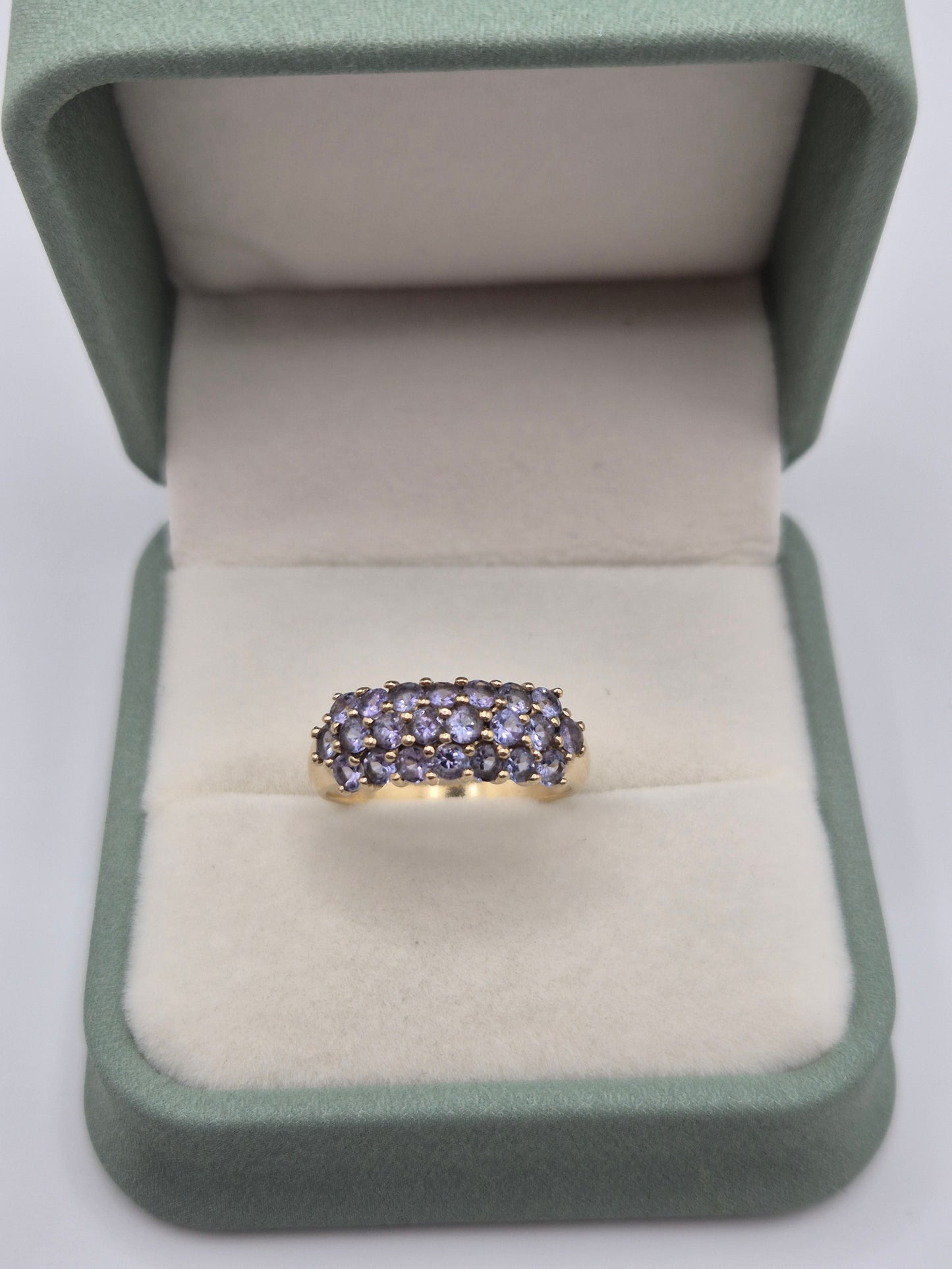9ct gold tanzanite cluster ring