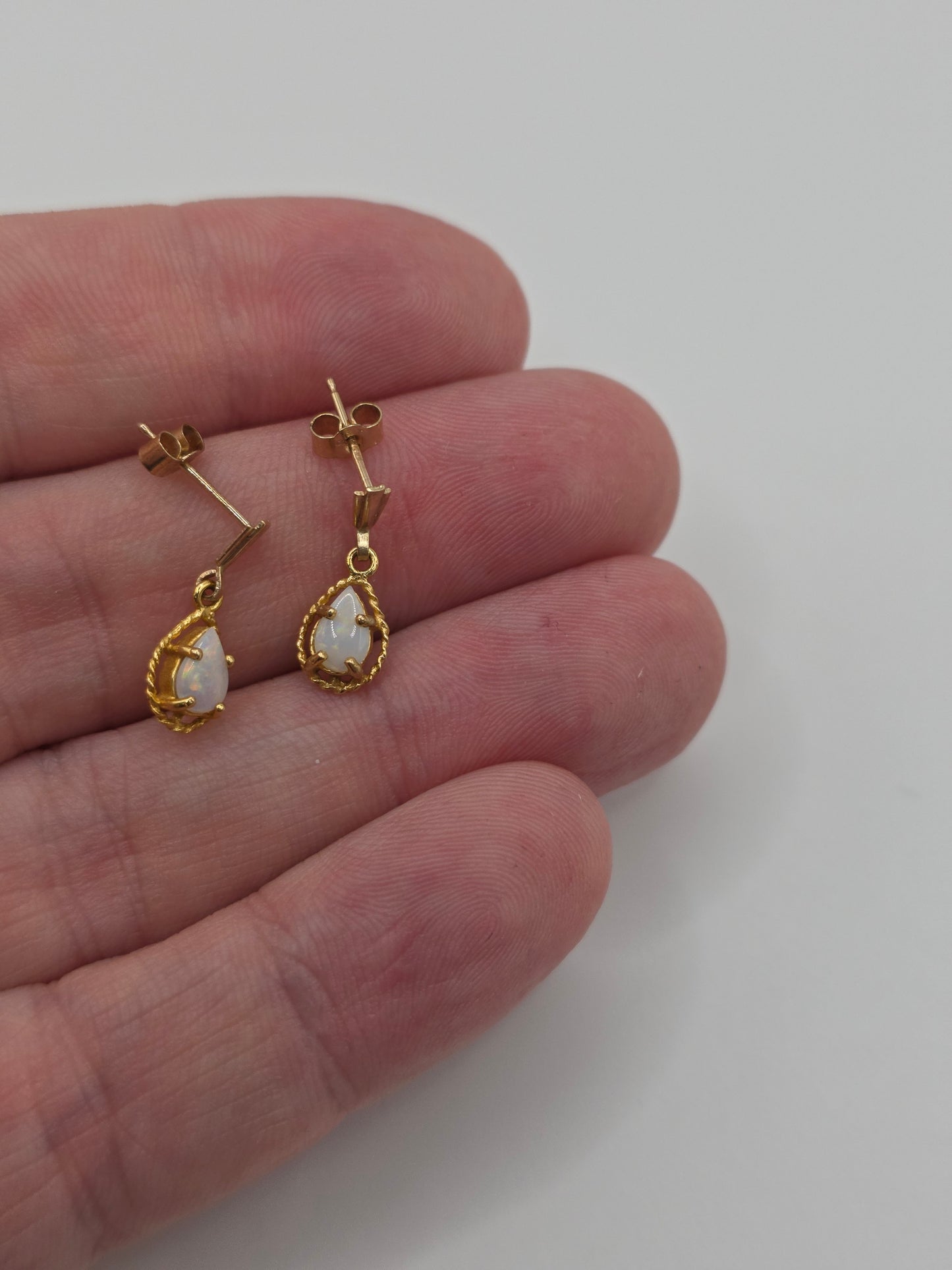 9ct gold opal earrings