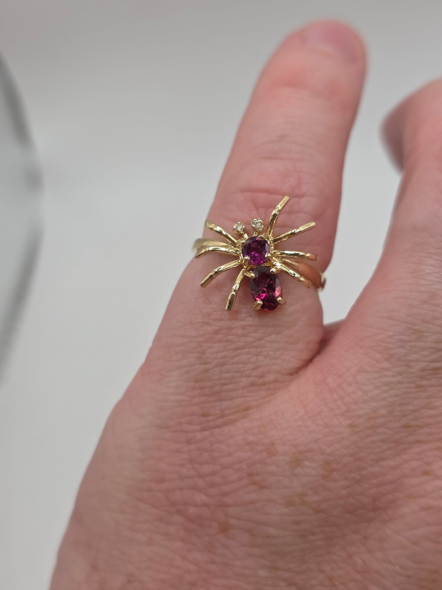 9ct gold garnet, tourmaline and diamond spider ring