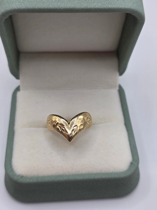 9ct gold wishbone ring