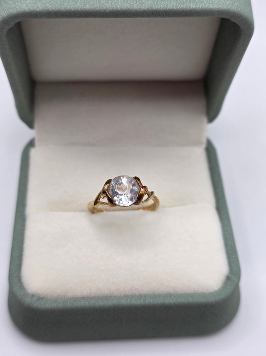 9ct gold rock crystal ring