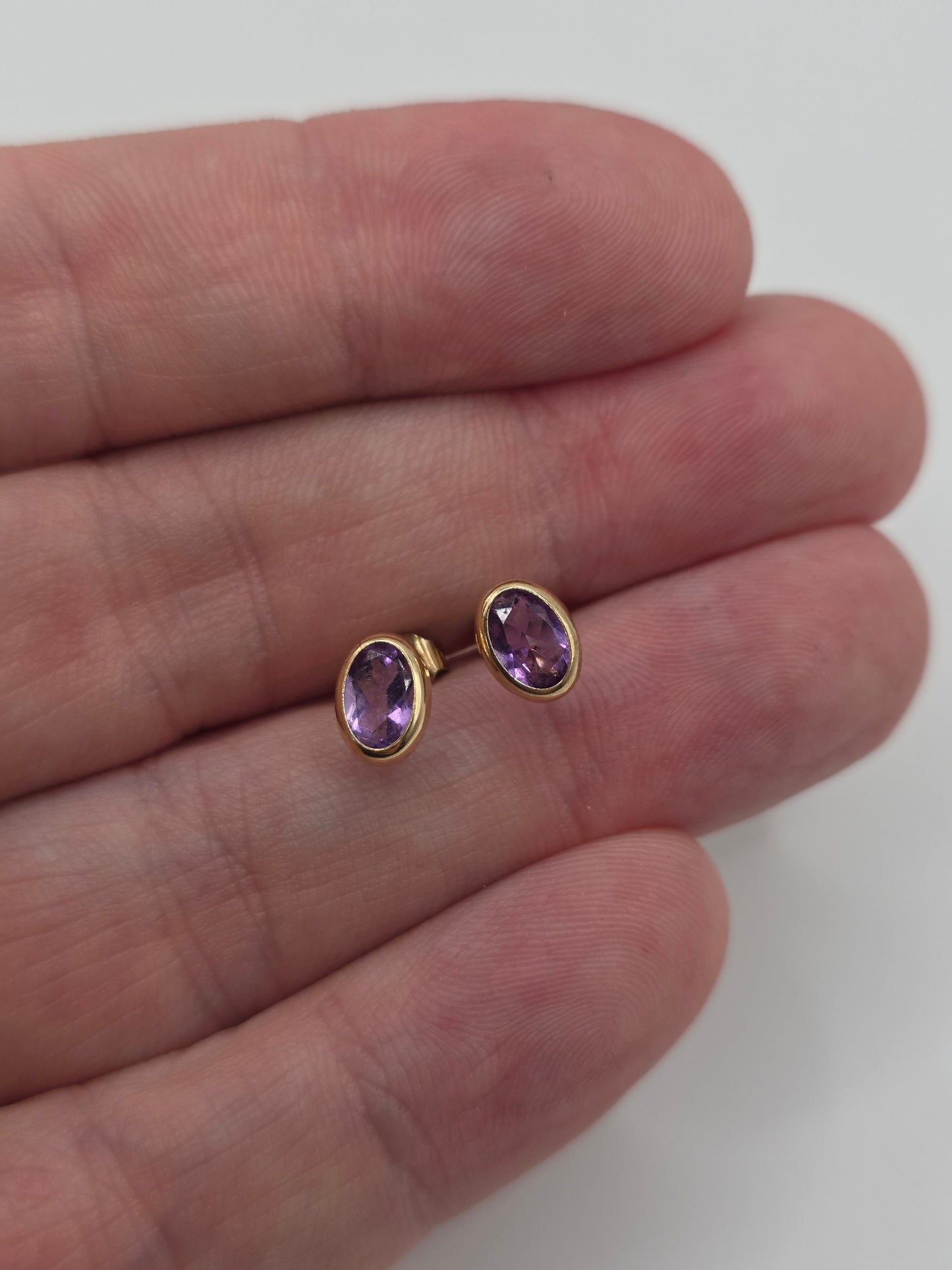 9ct gold amethyst earrings