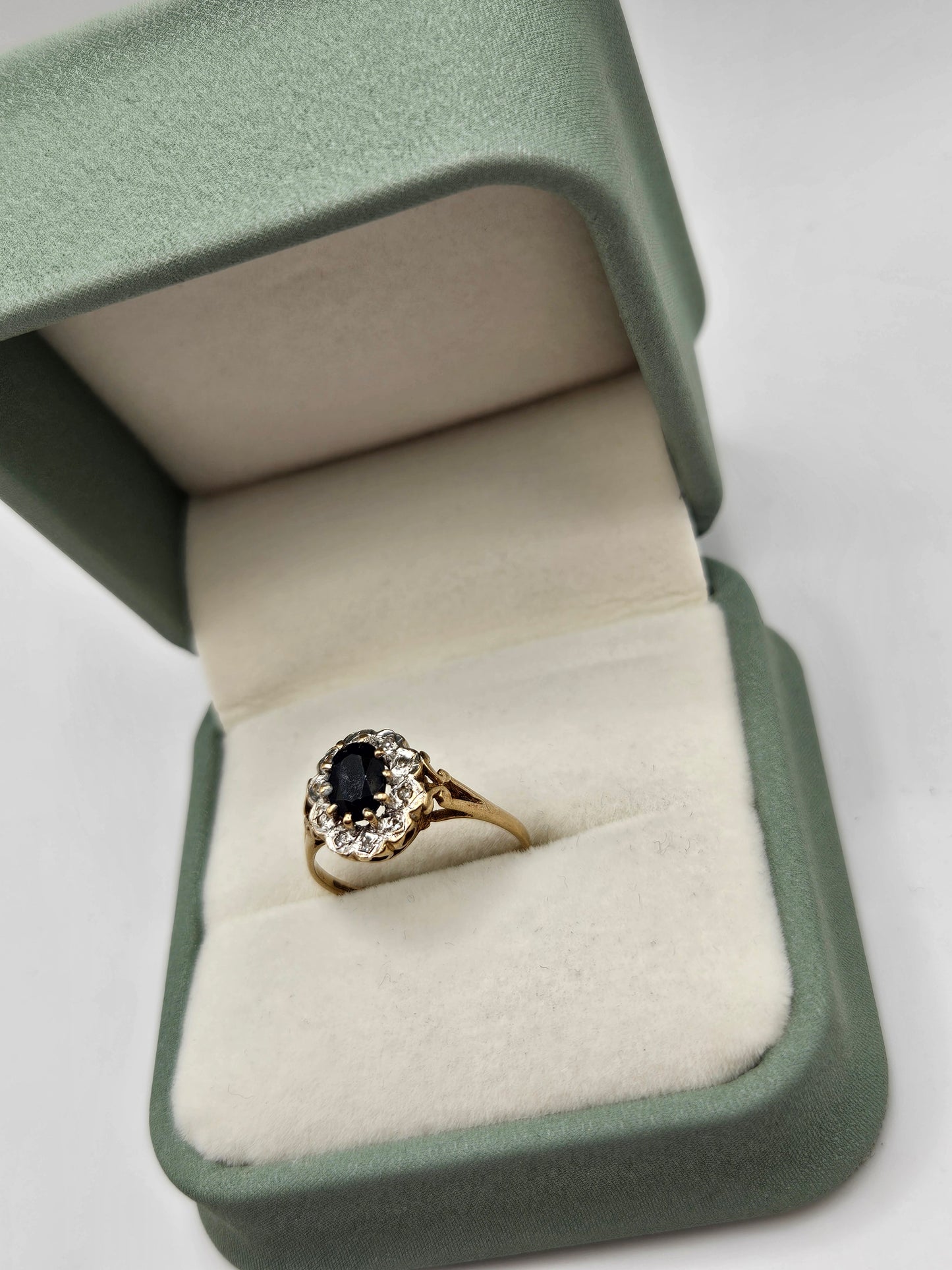 9ct gold sapphire and diamond ring