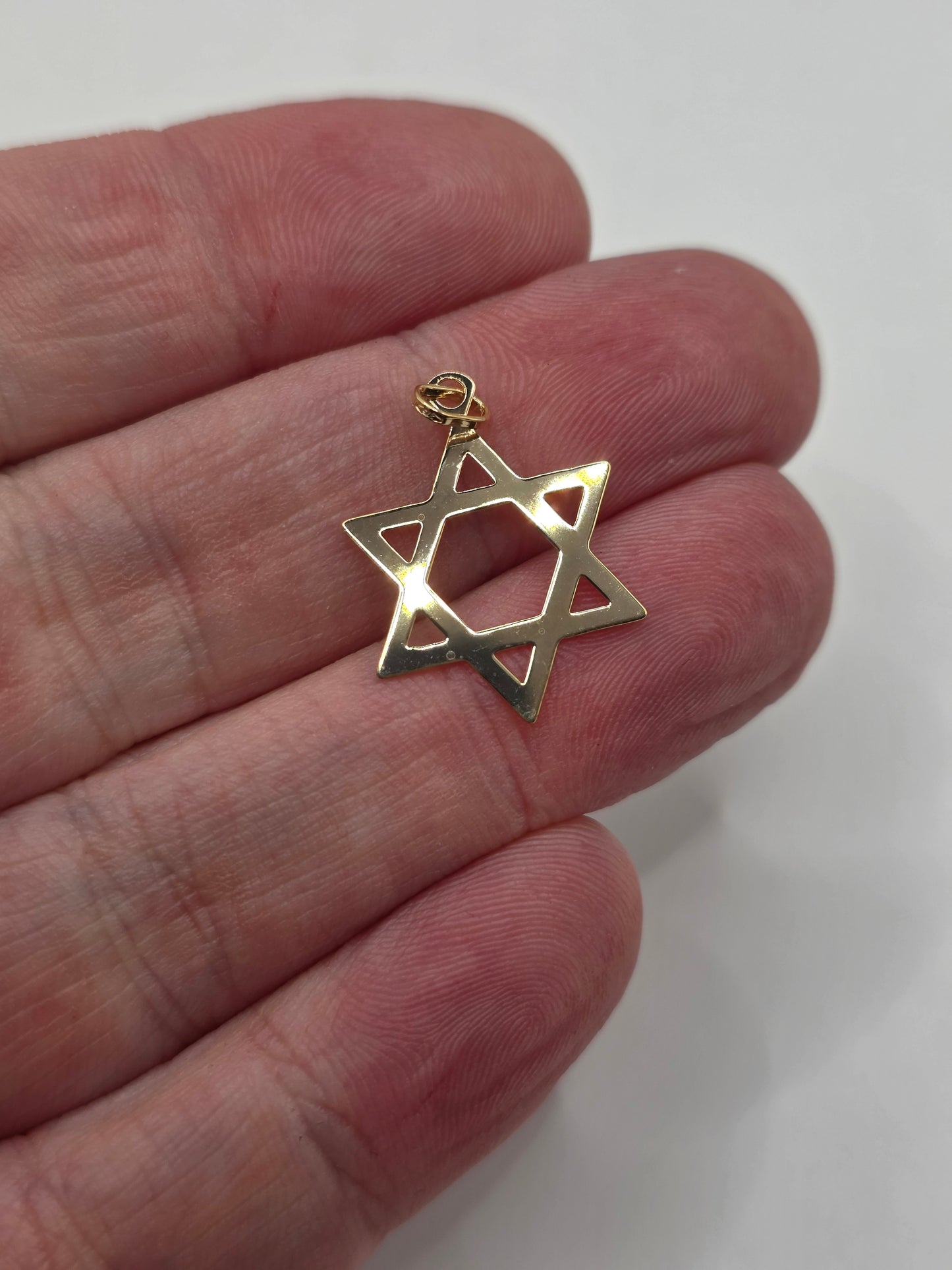 9ct gold star of david pendant