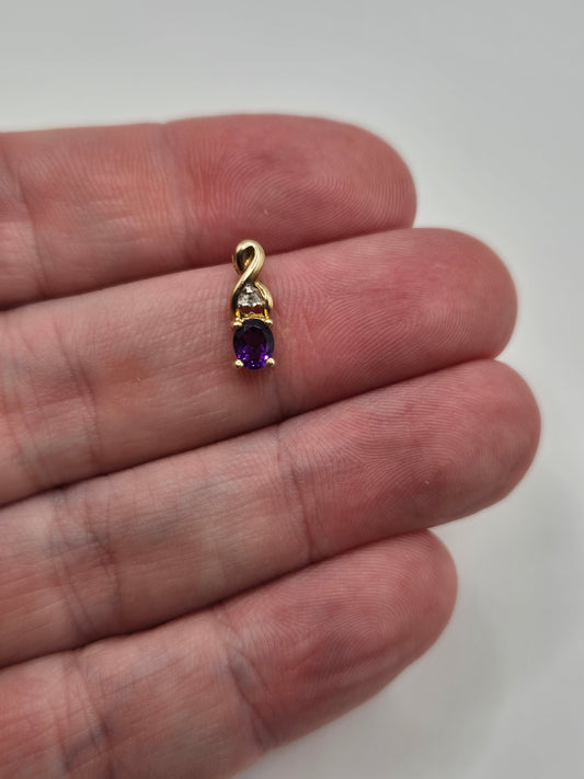 9ct gold amethyst and diamond pendant