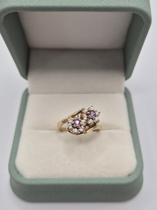 9ct gold amethyst and cz ring