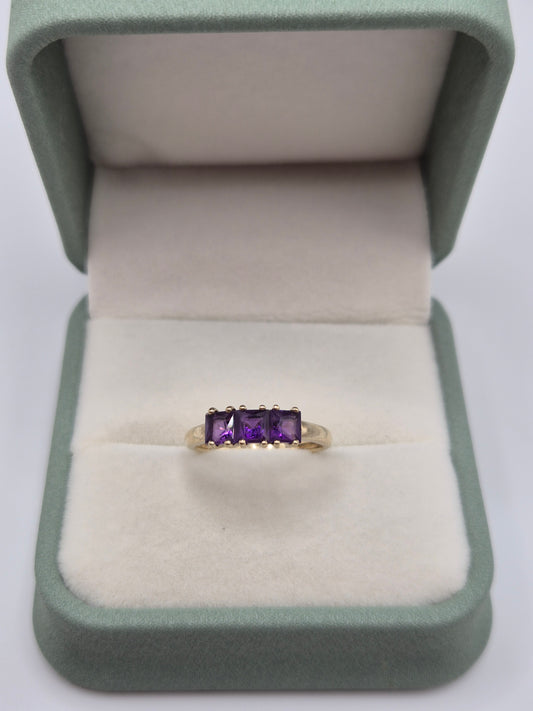 9ct gold amethyst ring