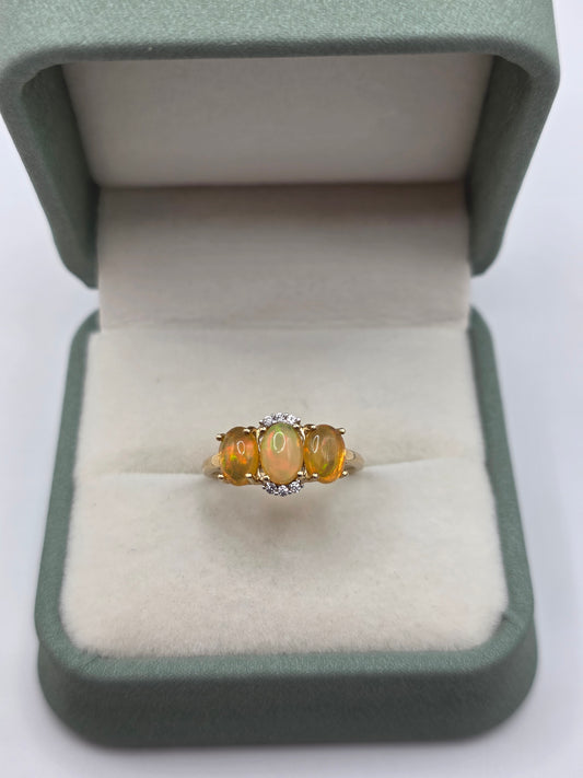 9ct gold opal and zircon ring