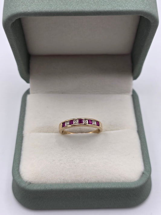 9ct gold ruby and diamond ring