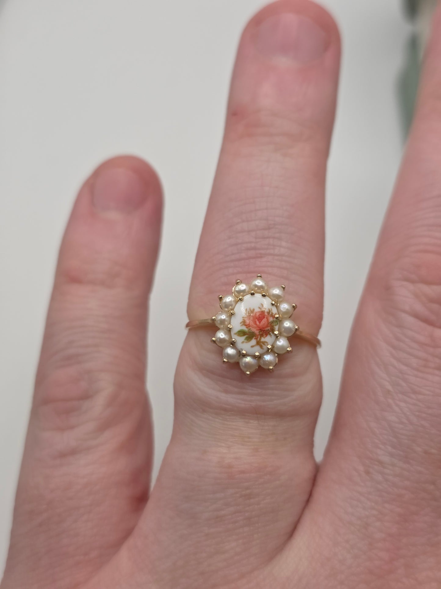 9ct gold limoges ring