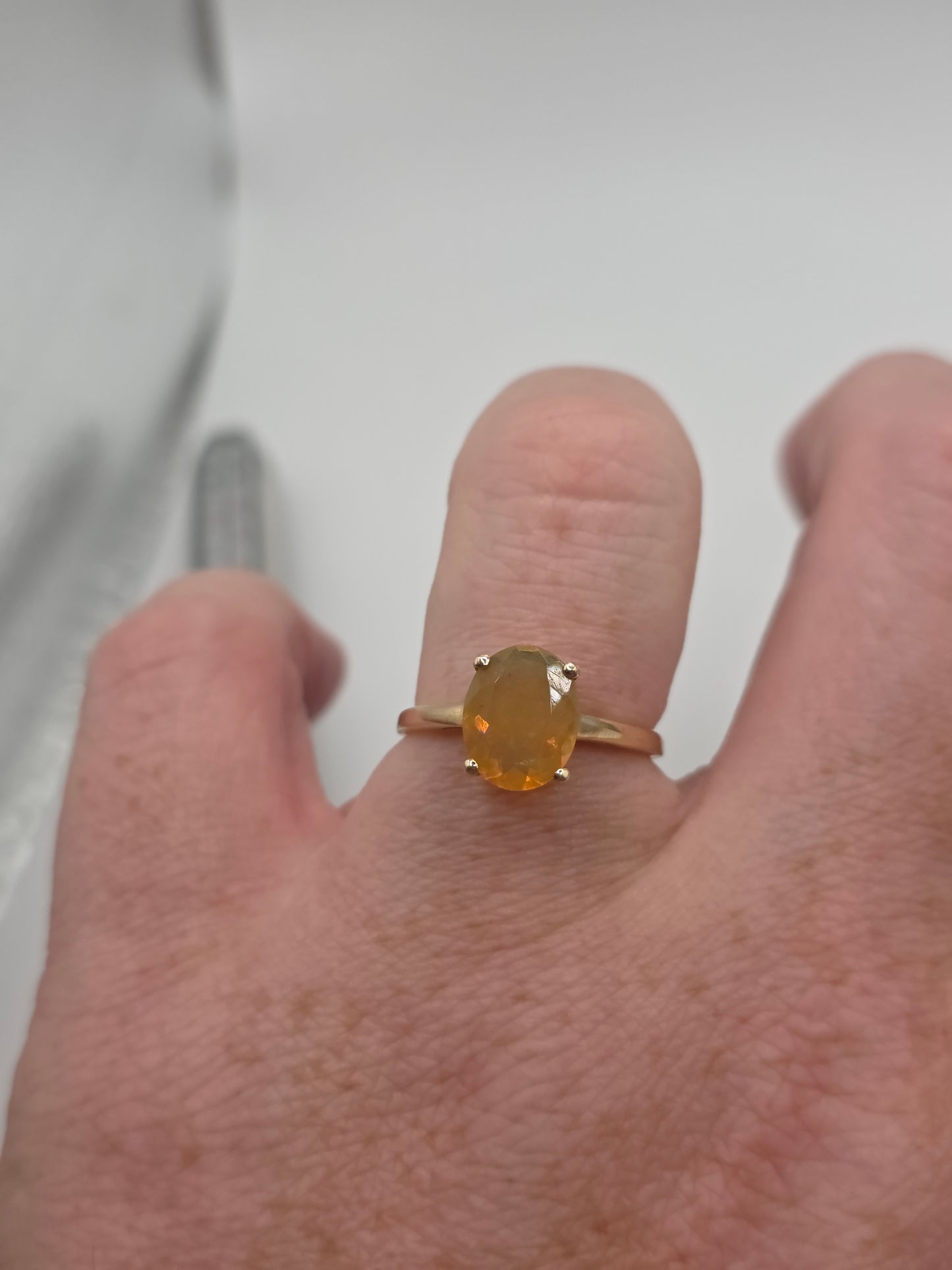 9ct gold opal ring