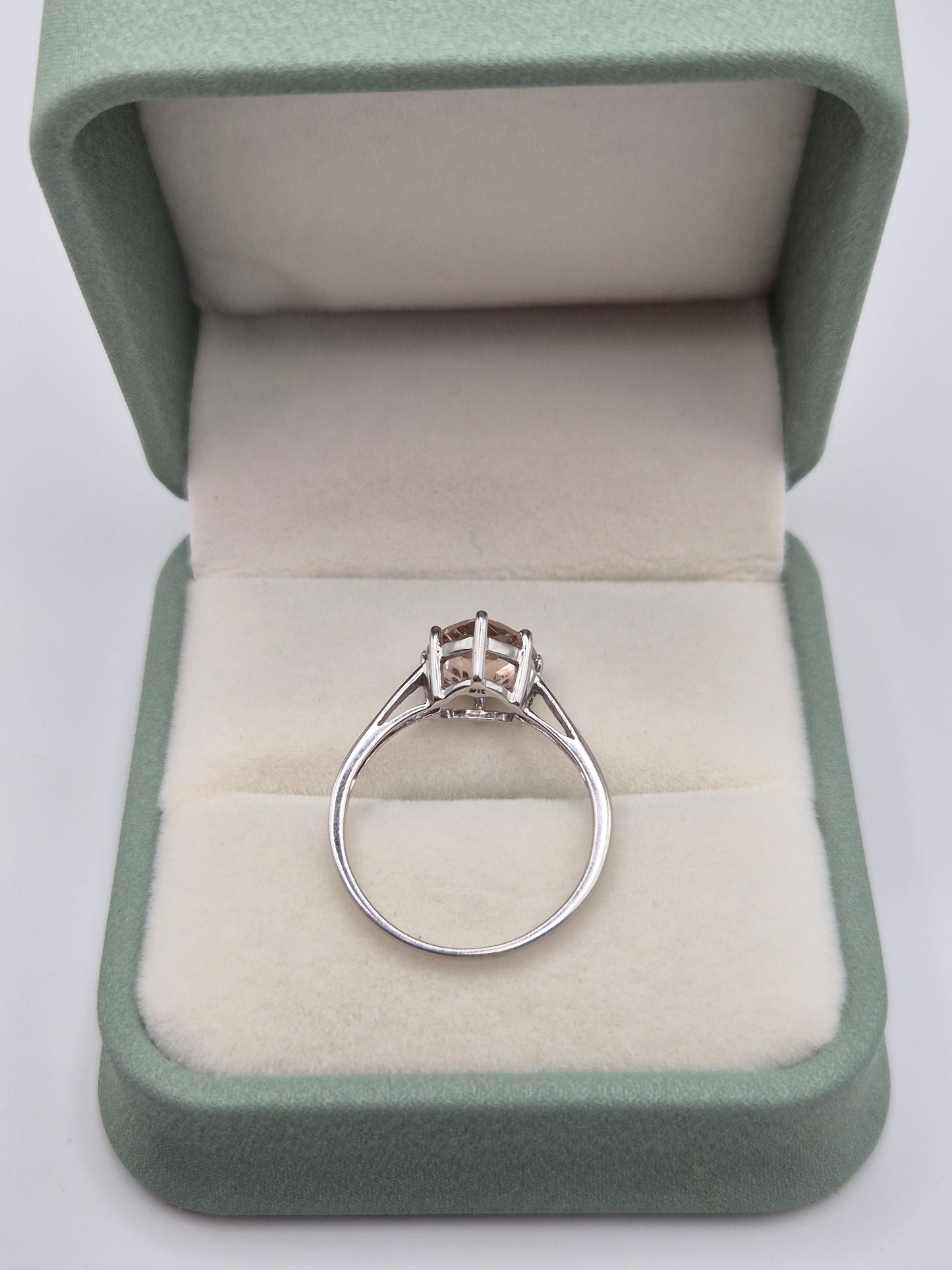 9ct white gold morganite ring