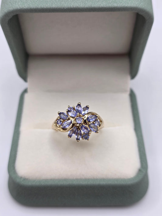 9ct gold tanzanite cluster ring