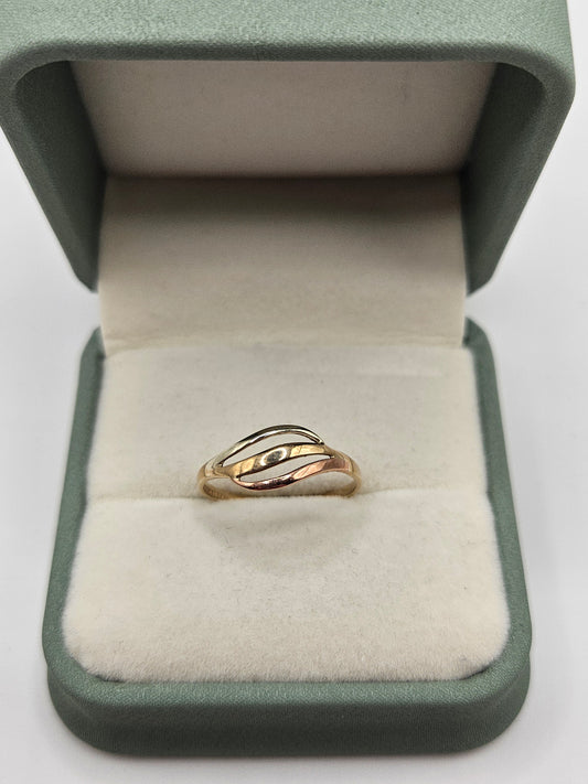 9ct tri gold ring