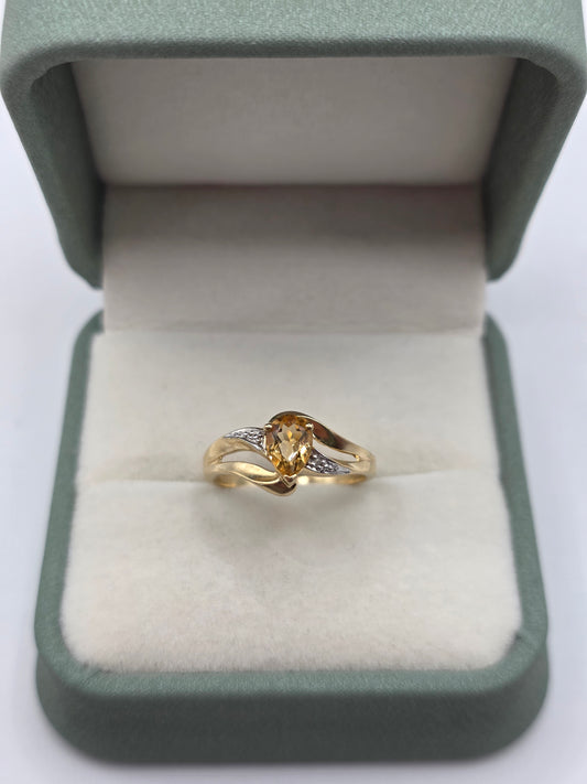 9ct gold citrine and diamond ring