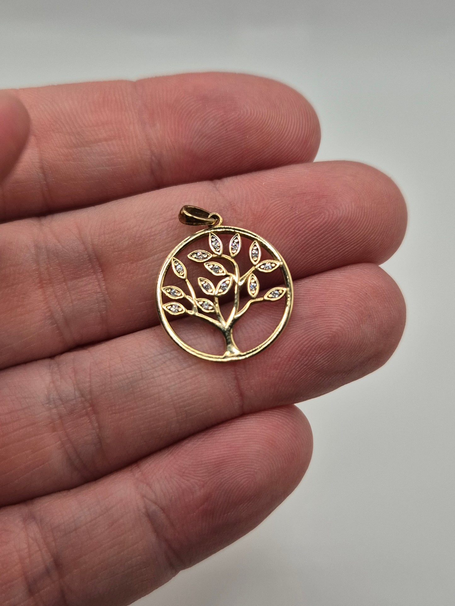 9ct gold tree of life pendant