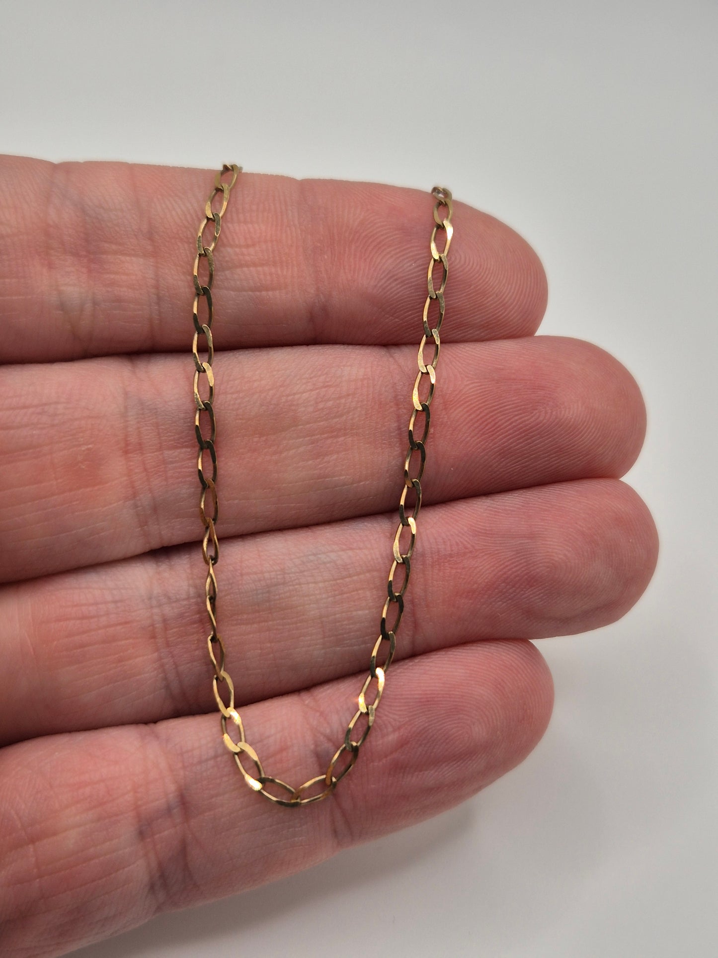 9ct gold chain (2)