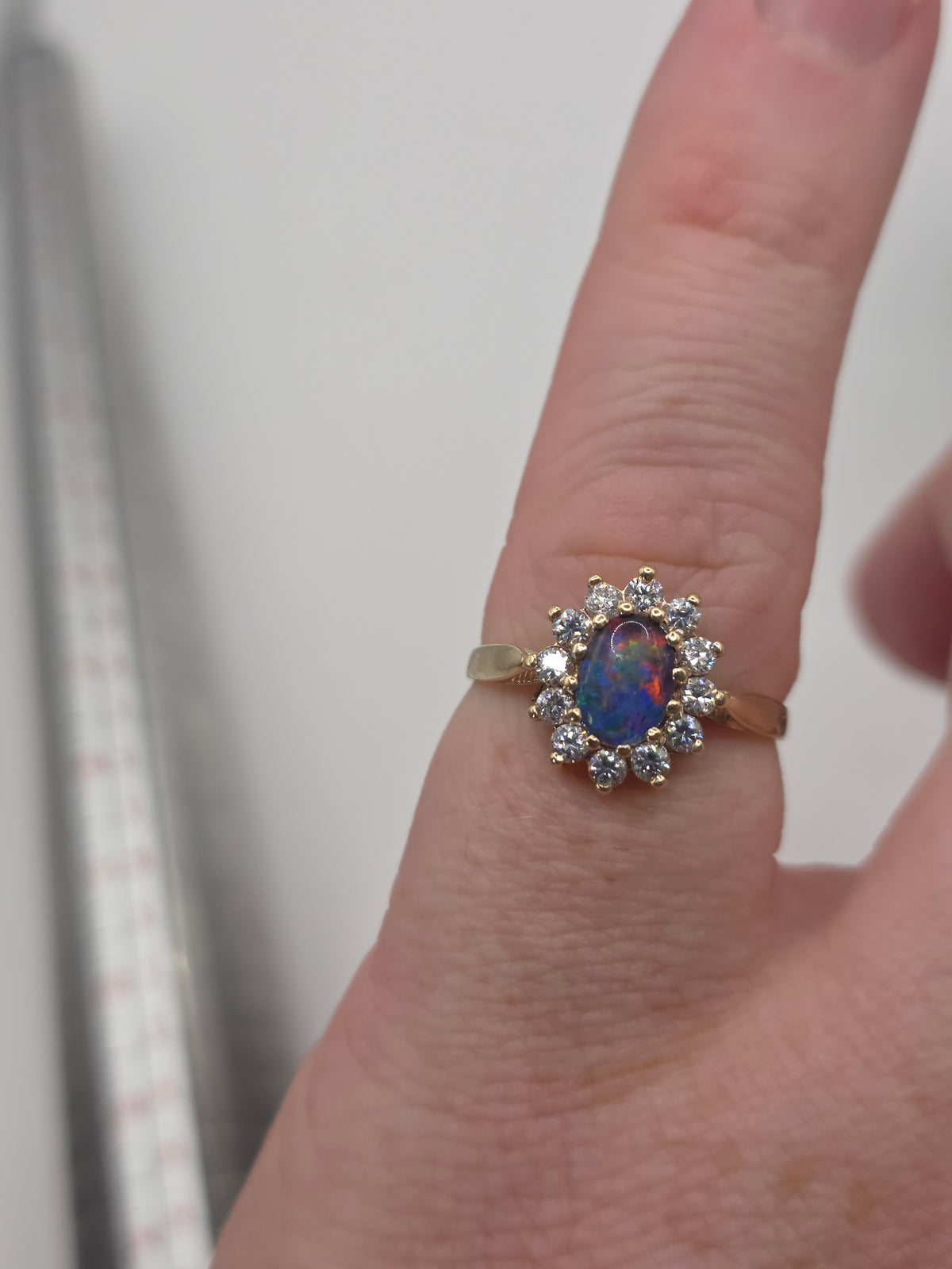 9ct gold opal doublet and cz ring