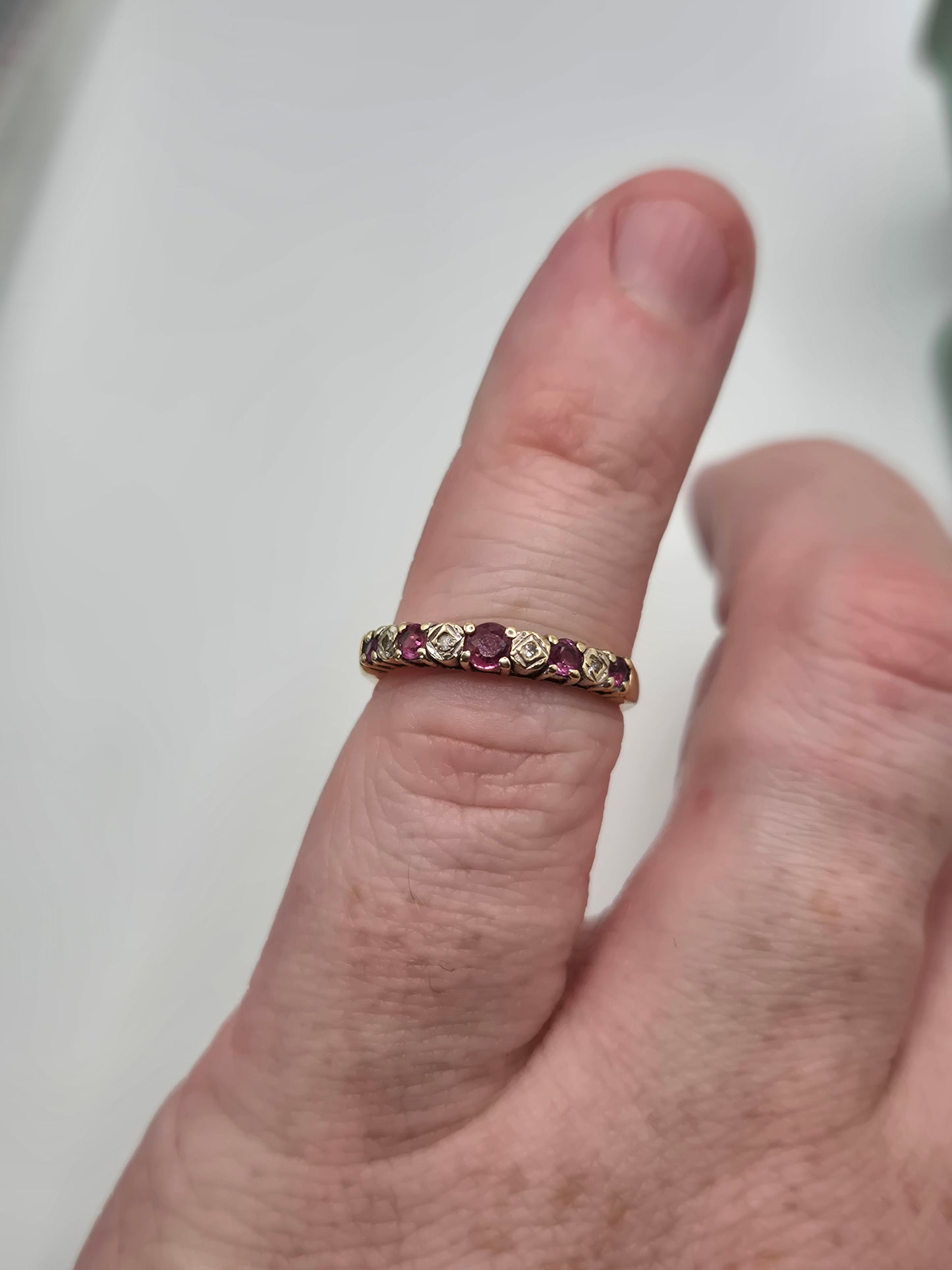 9ct gold ruby and diamond ring