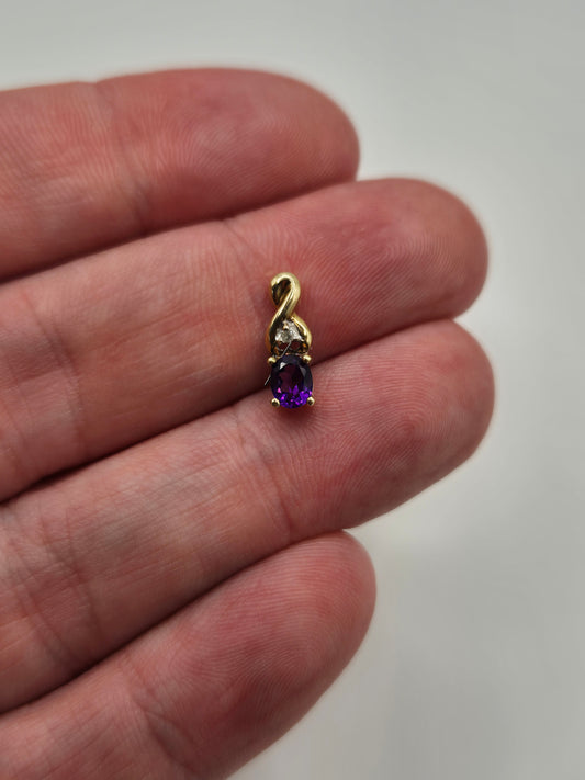 9ct gold amethyst and diamond pendant