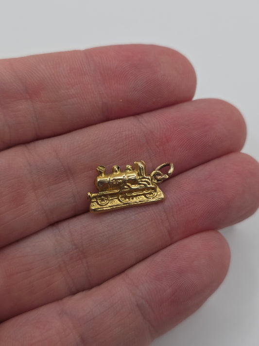 9ct gold vintage train charm