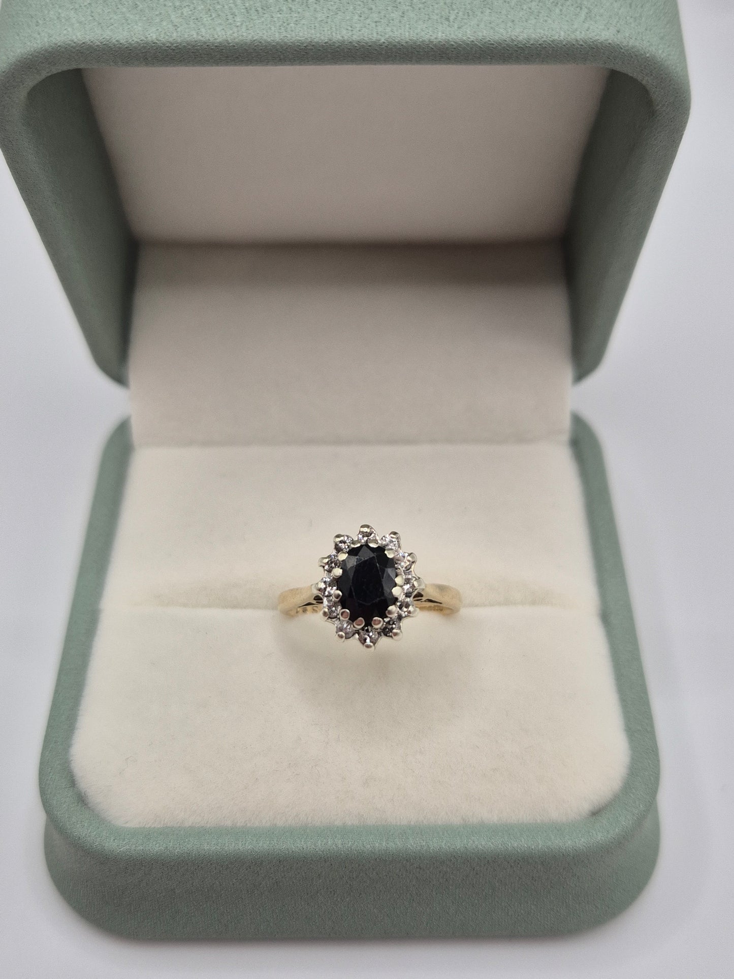 9ct gold sapphire and diamond ring