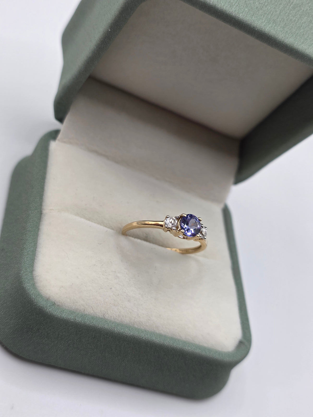 9ct gold tanzanite and white topaz ring