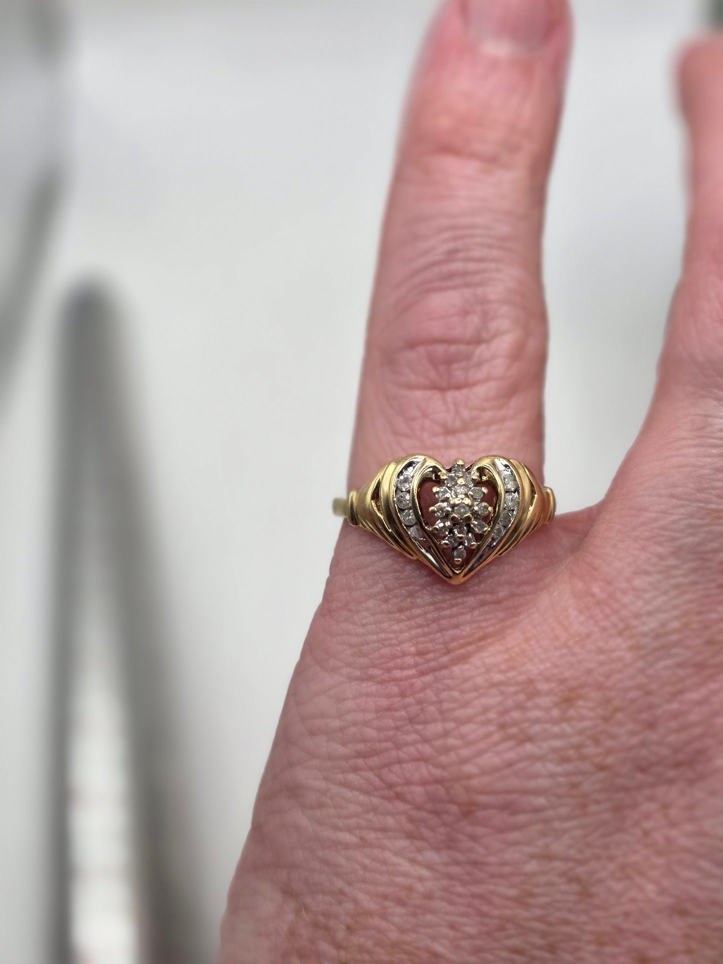 9ct gold diamond claddagh ring