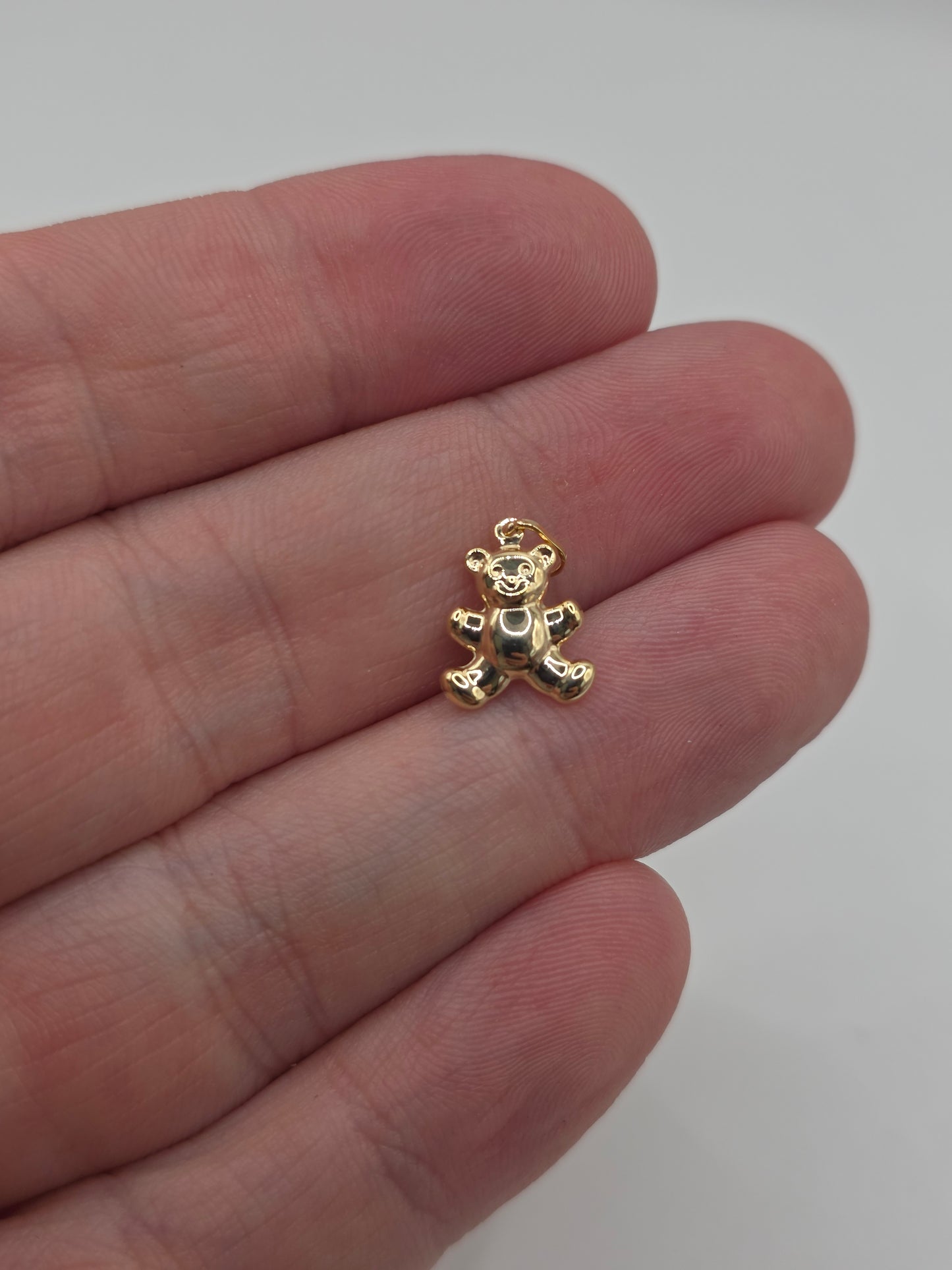 9ct gold bear charm