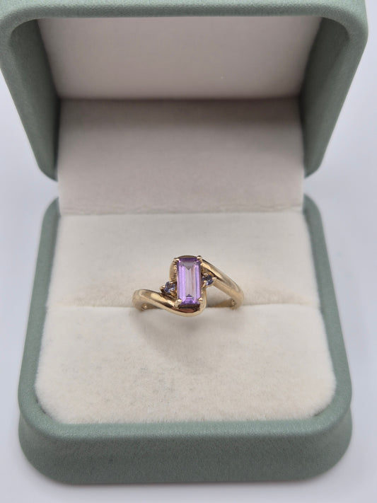 9ct gold amethyst ring