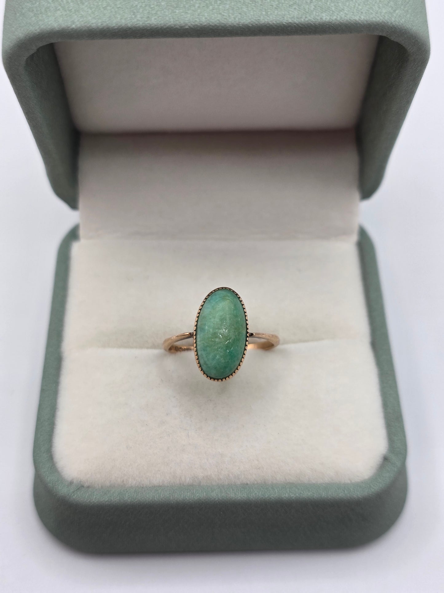 Antique 9ct gold amozabite ring