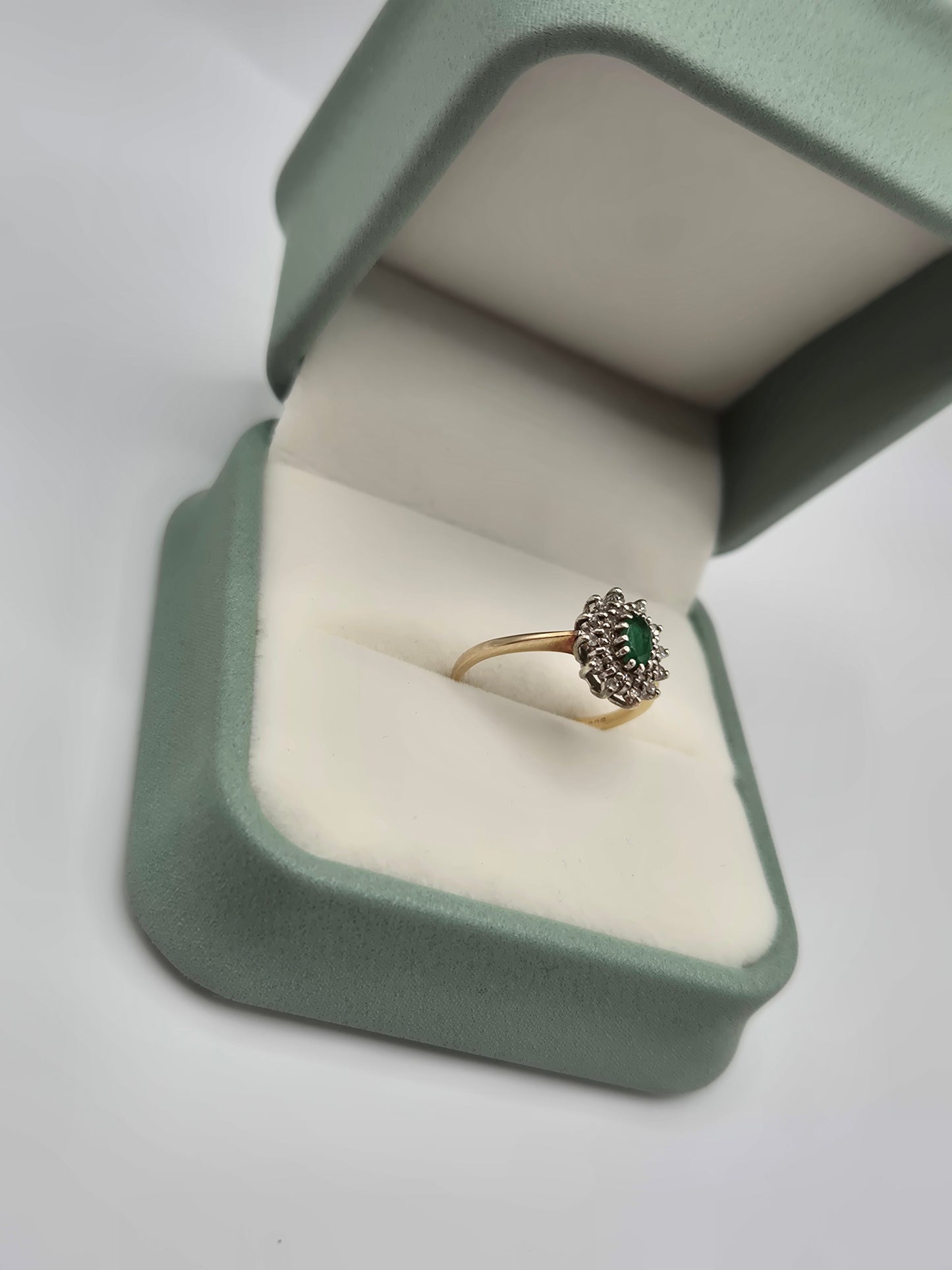 9ct gold emerald and diamond ring
