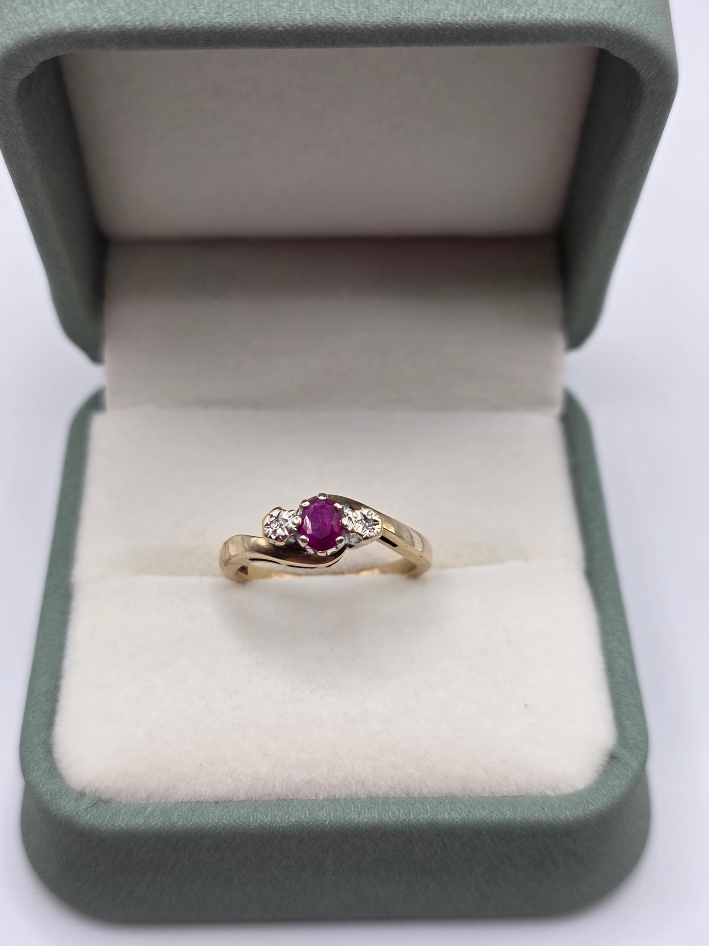 9ct gold ruby and diamond ring