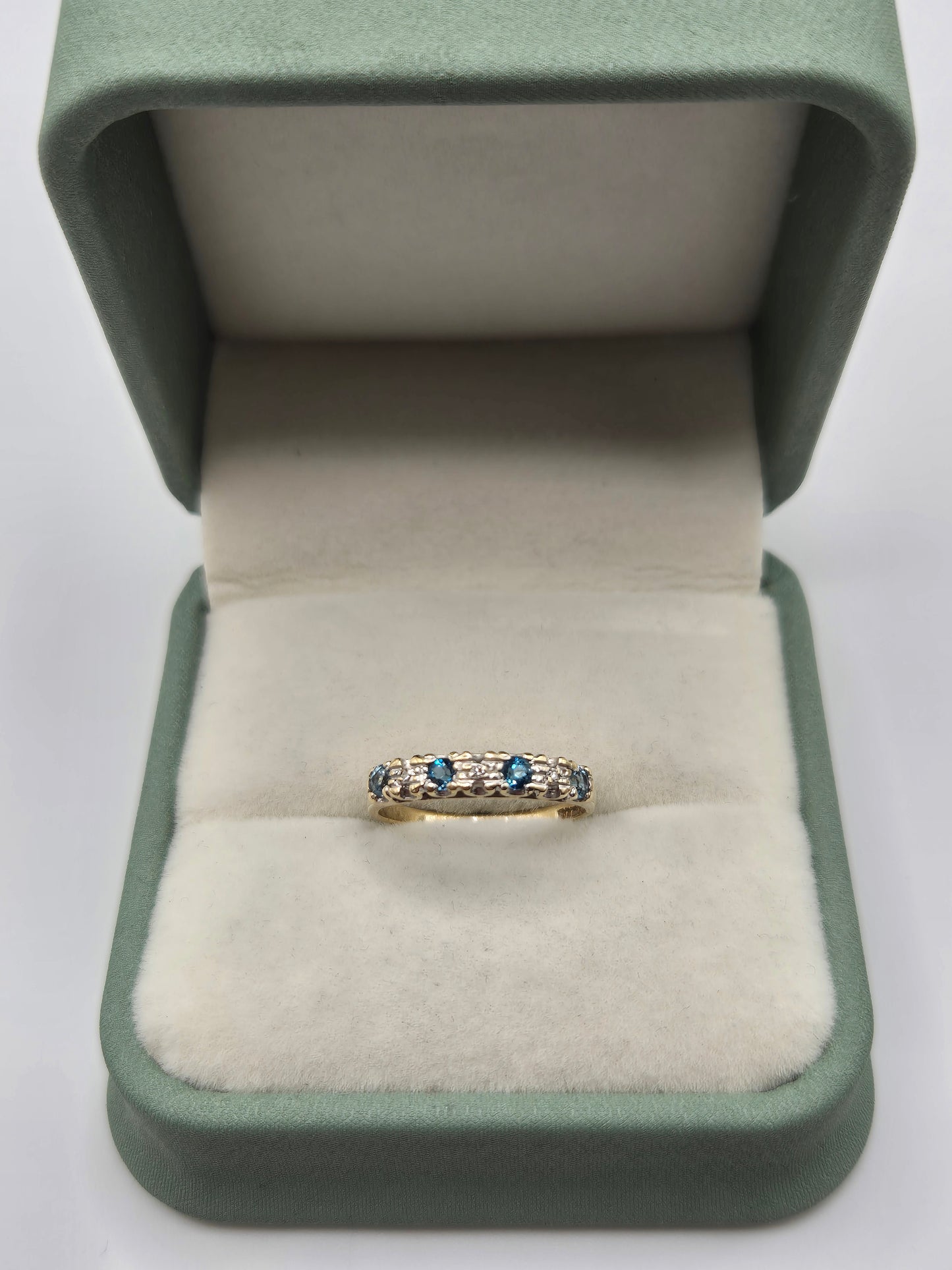 9ct gold topaz and diamond ring