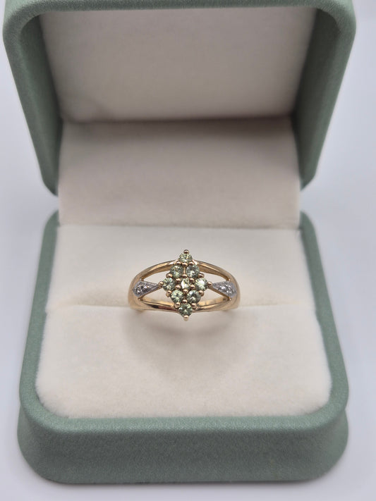 9ct gold peridot and diamond ring