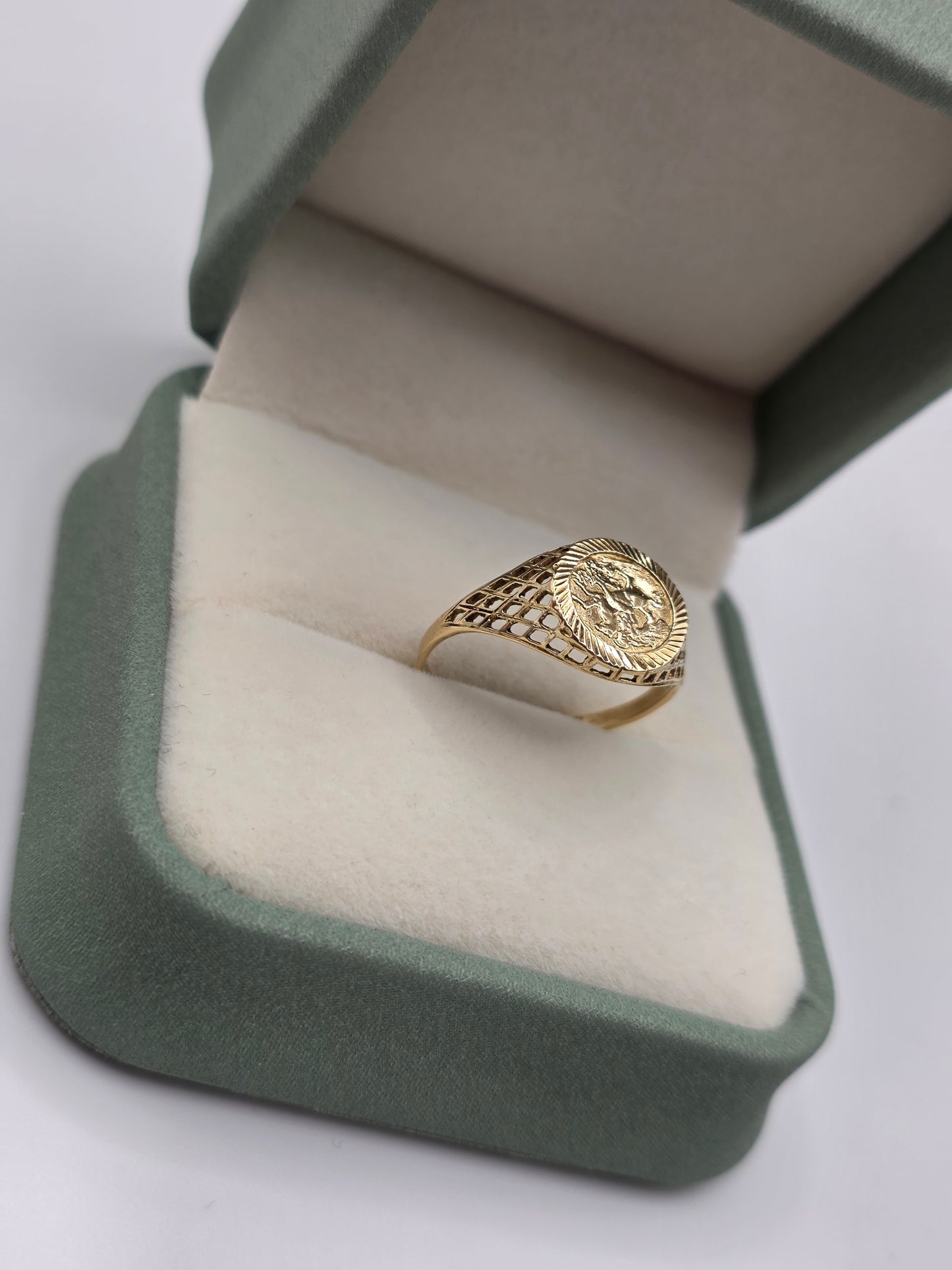 9ct gold st george ring
