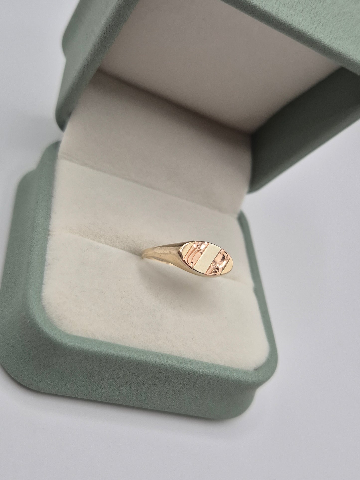 9ct two tone gold ring