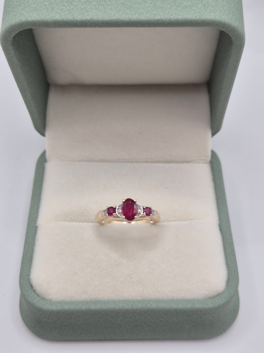 9ct gold ruby and diamond ring