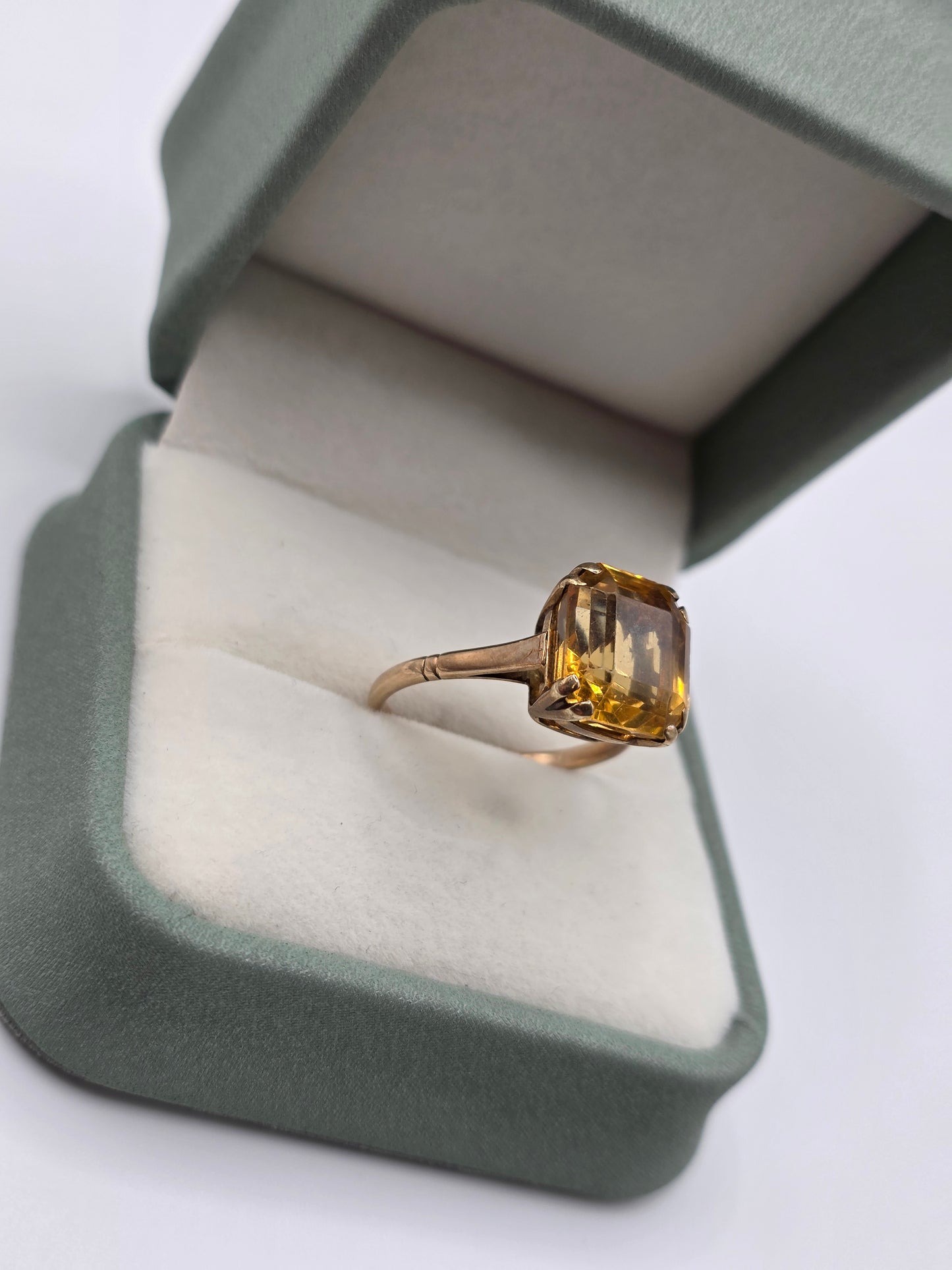 9ct rose gold citrine ring