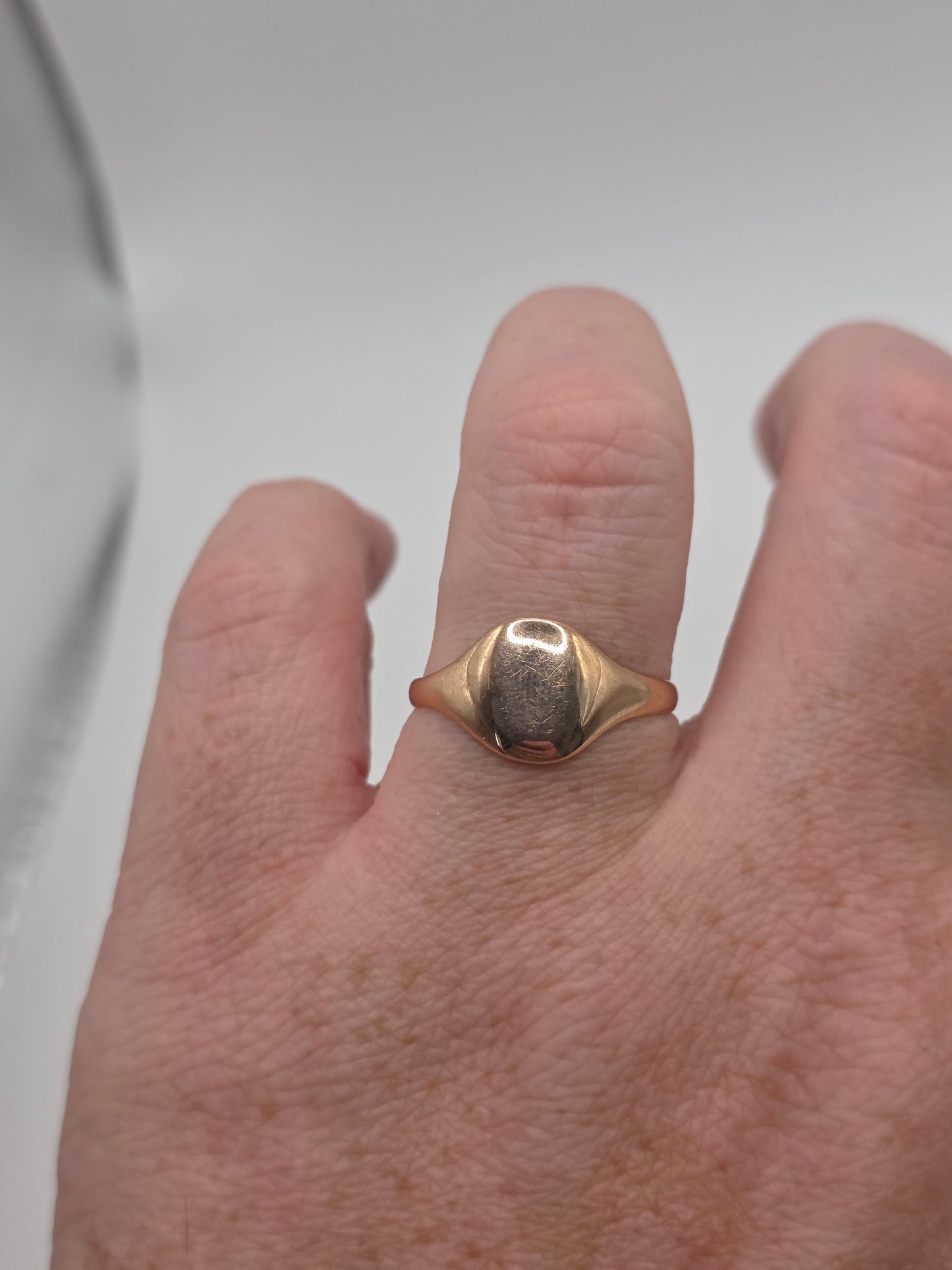 Vintage 9ct rose gold signet ring