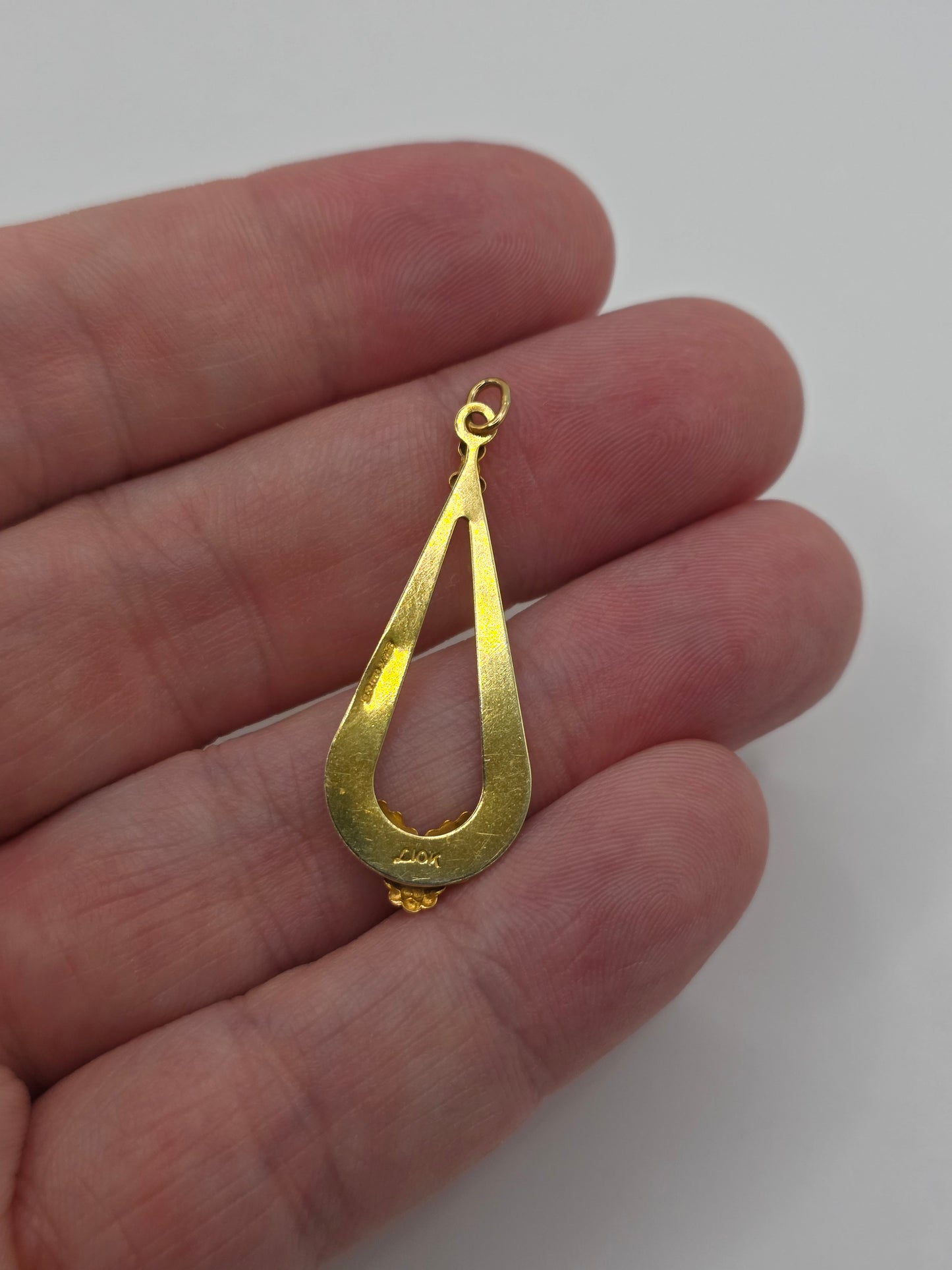 9ct two tone gold pendant