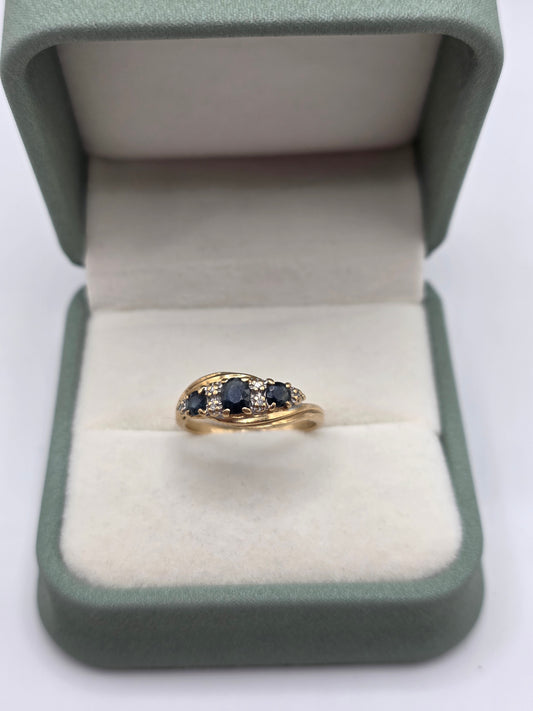 9ct gold sapphire and diamond ring
