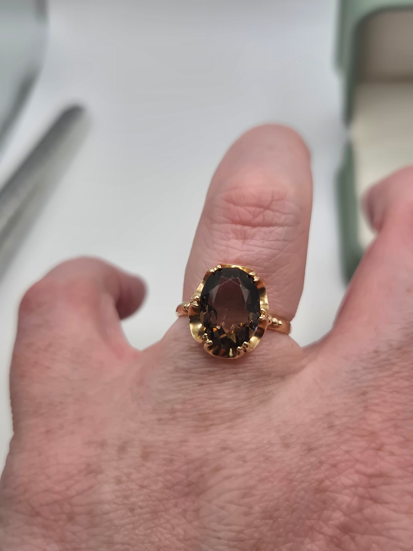 9ct gold smokey quartz ring