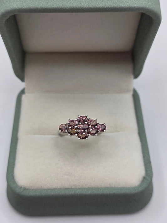 9ct white gold quartz ring